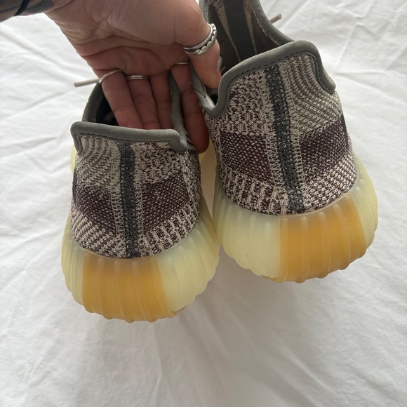 Yeezy boost 350 V2 - Picture 10 of 11